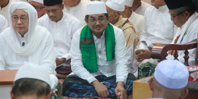 Bupati Anwar Sadat Hadiri Zikir Bersama Haul Akbar Syekh Abdul Qadir Al-Jaelani di Ponpes Al-Baqiyatush Shalihat