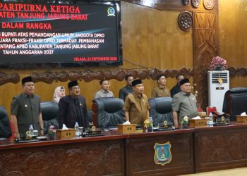 Bupati Anwar Sadat Sampaikan Tanggapan atas Pandangan Fraksi DPRD terhadap Raperda APBD 2027