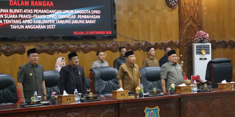 Bupati Anwar Sadat Sampaikan Tanggapan atas Pandangan Fraksi DPRD terhadap Raperda APBD 2027