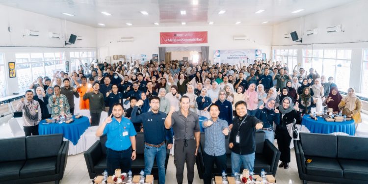 PHR Zona 1 Gandeng Ade Rai Bangun Budaya Hidup Sehat Pekerja