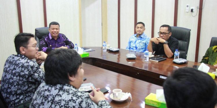 Wabup Katamso pimpin exit meeting pemeriksaan pendahuluan kepatuhan atas pengelolaan belanja daerah TA. 2026
