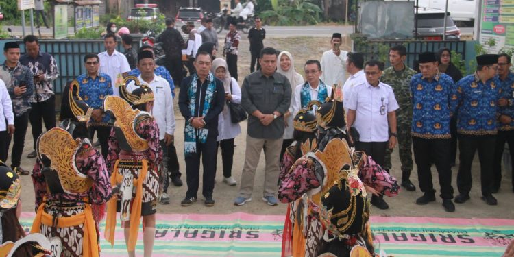 Dampingi Tim Penilai Provinsi, Wabup Katamso Dorong Desa Teluk Kulbi Raih Predikat Desa Antikorupsi 2026