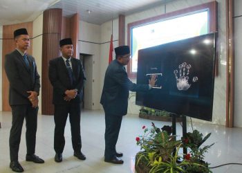 Perkuat Digitalisasi Pelayanan Kepegawaian, Bupati UAS Luncurkan SIPENA