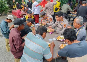 Jumat Berbagi Polres Tanjab Barat, Wujud Kepedulian dan Kedekatan Polri dengan Masyarakat