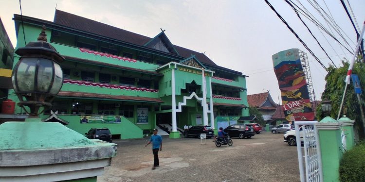 Polemik Yayasan Unbari Tak Kunjung Usai, Mahasiswa Desak Transparansi Soal Status Ijazah dan Wisuda